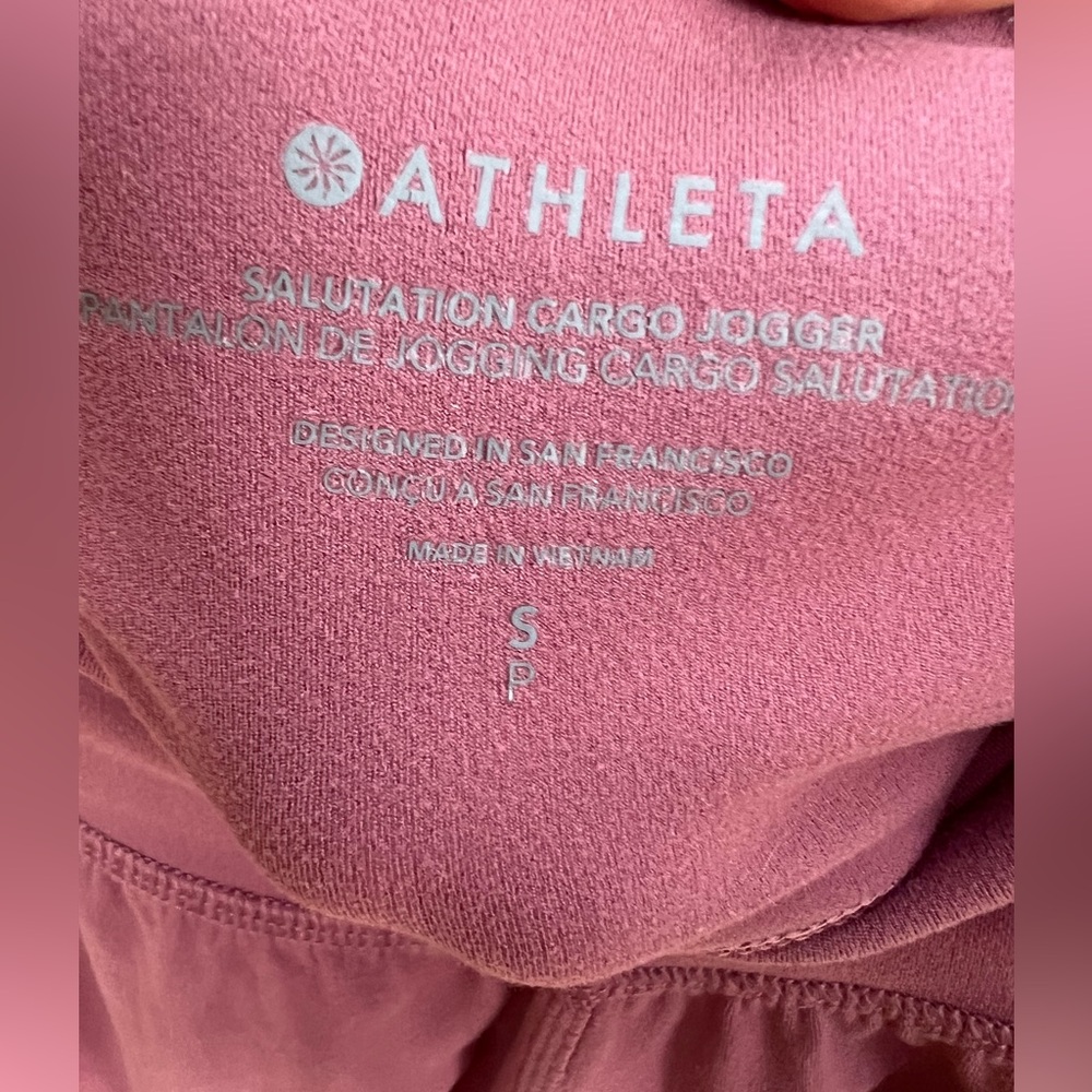 Athleta Salutation Cargo Jogger Pockets Tawny Rose S Powervita High Rise Capri - Picture 4 of 8
